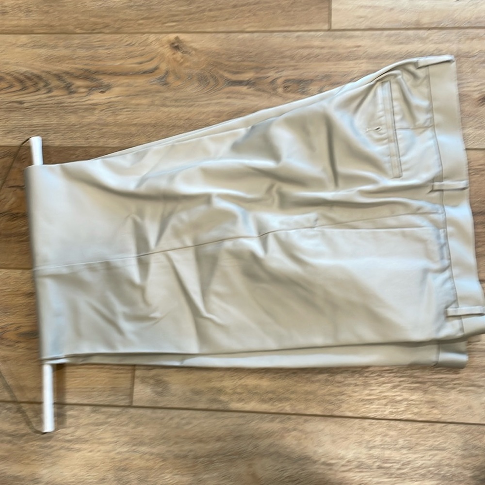 Banana Republic non-Iron Tailored Slim Fit Trousers 36x36 great condition
